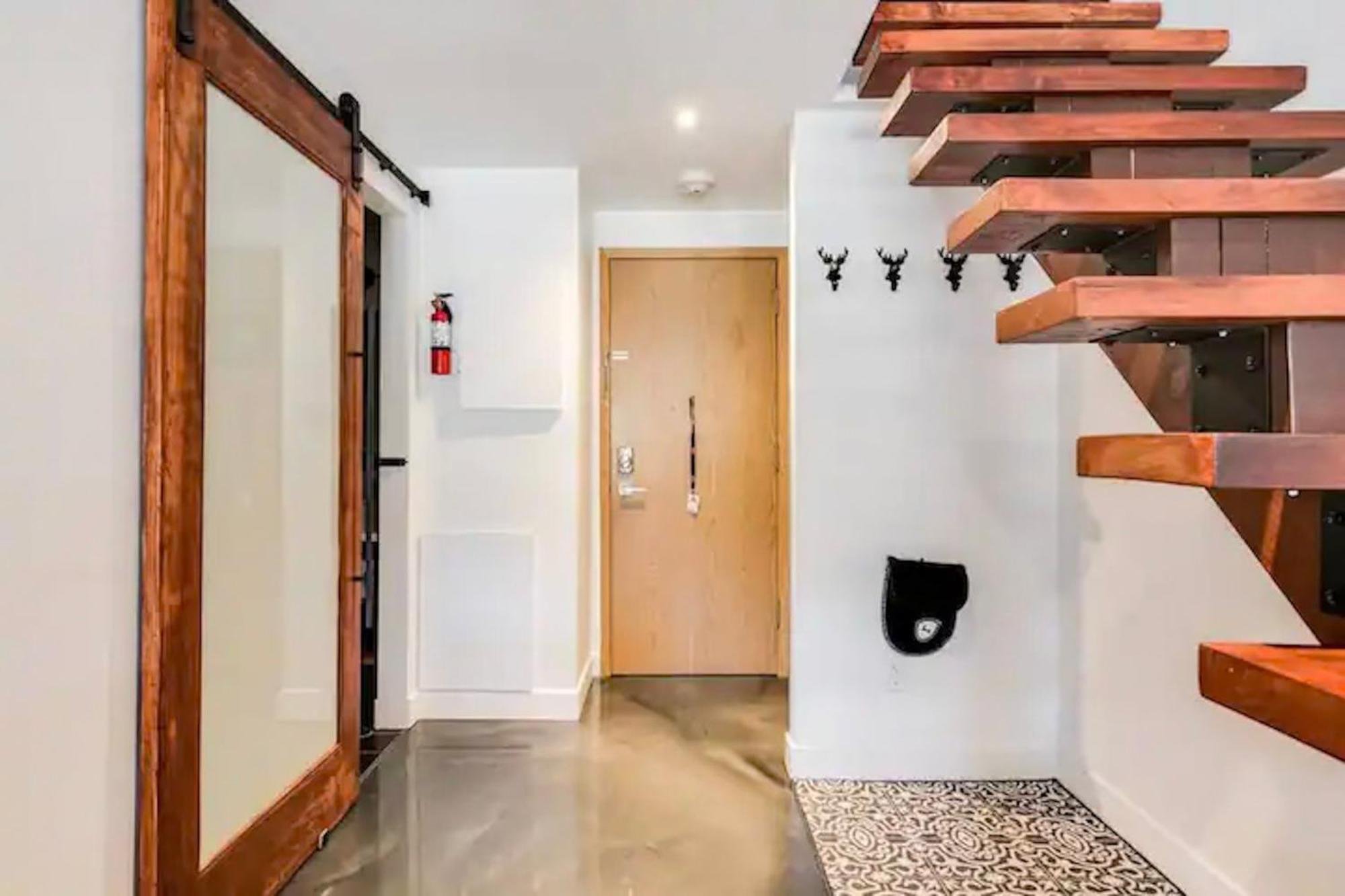 Condo Moderne, Escapade Vacance, Vue Sur Montagnes المظهر الخارجي الصورة