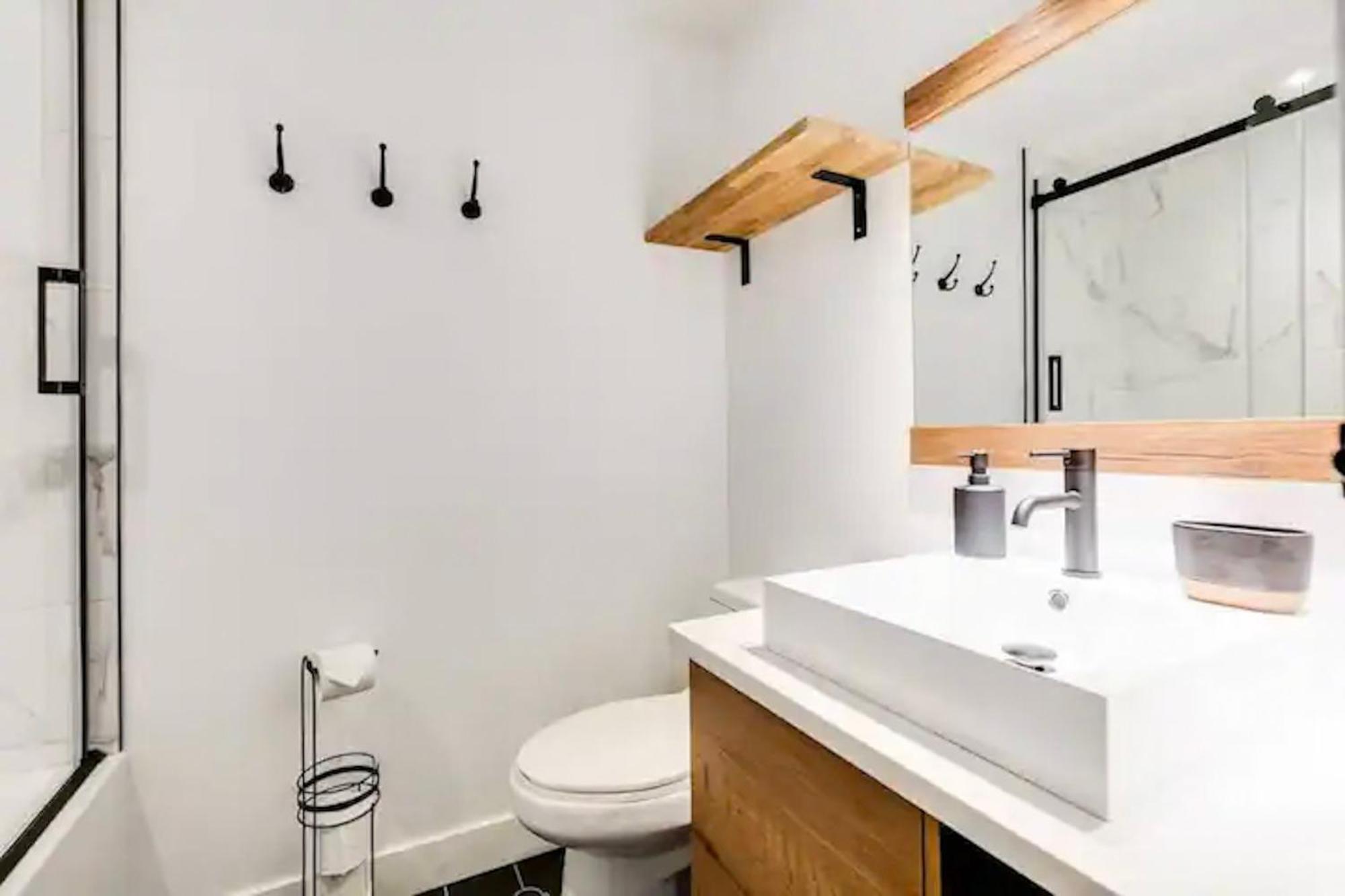 Condo Moderne, Escapade Vacance, Vue Sur Montagnes المظهر الخارجي الصورة